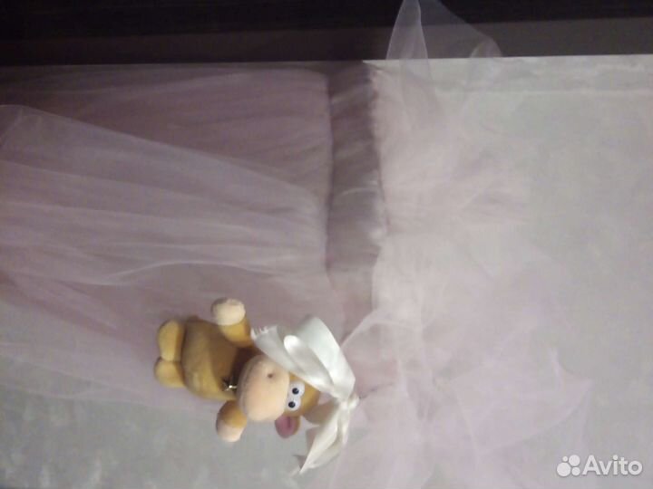 Для детской кровати тюль и крепление