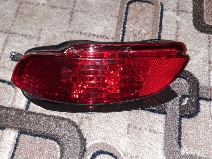 Противотуманная фара R \ Lexus RX 03-08 \ 819100E0