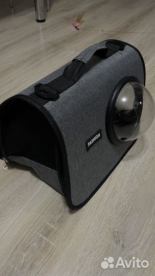 Переноска для кошек и собак