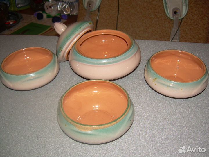 Набор посуды из глины