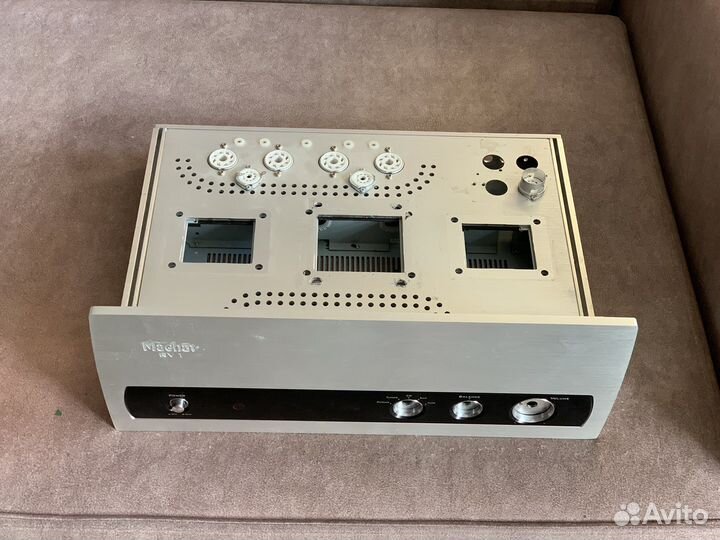 Корпус усилителя Magnat RV1