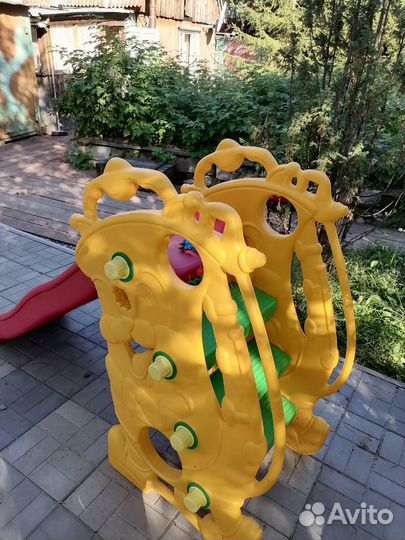 Детская горка пластиковая бу