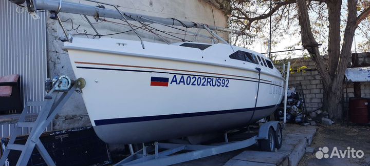 Парусная яхта Marlow-Hunter 260 Швертбот