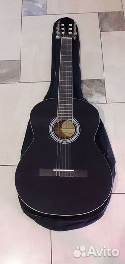 Классическая гитара Veston
