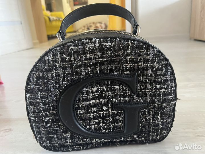 Рюкзак guess