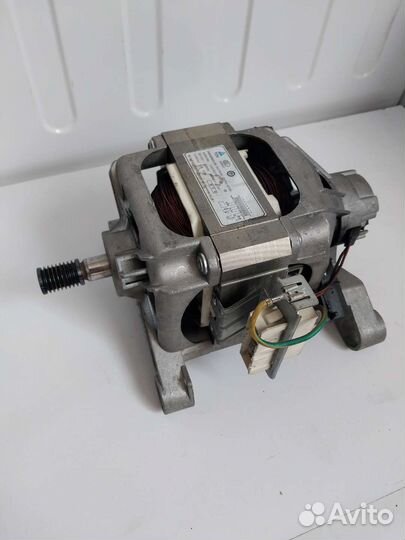 Двигатель,мотор стиральной машины beko