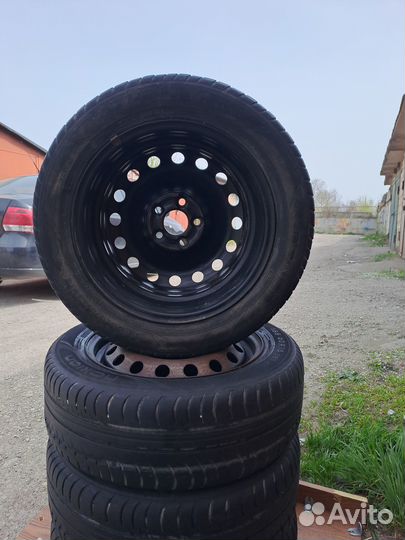 Nokian Tyres Nordman SX 185/60 R15 88T