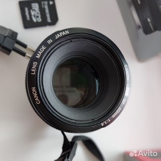 Объектив Canon 50mm f/1.4 usm
