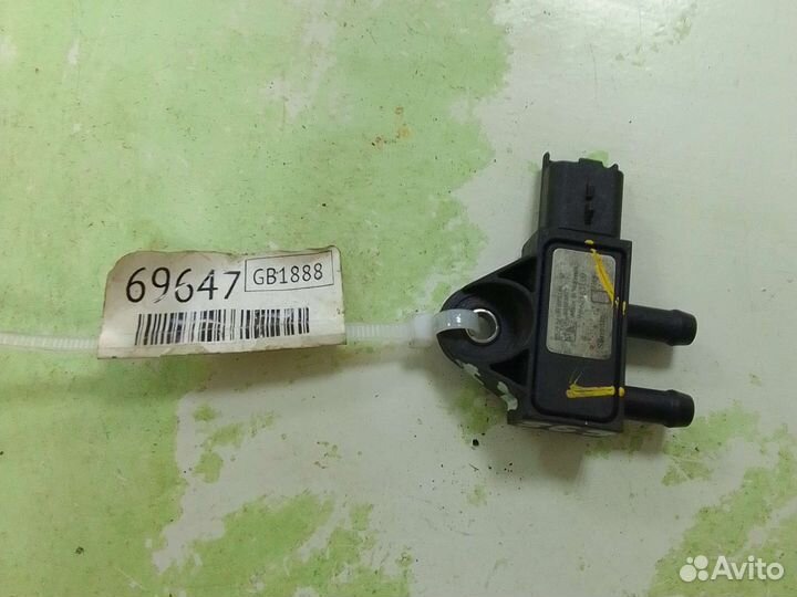 Датчик давления выхлопных газов Peugeot 308 хетчбэ