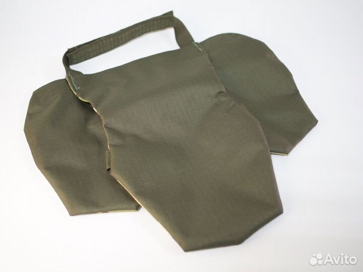 Напашник трехлистный