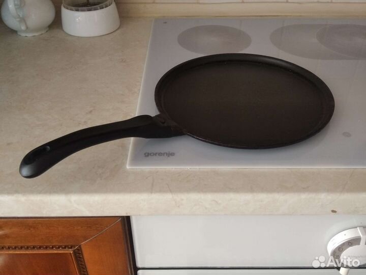 Сковорода блинная Castli