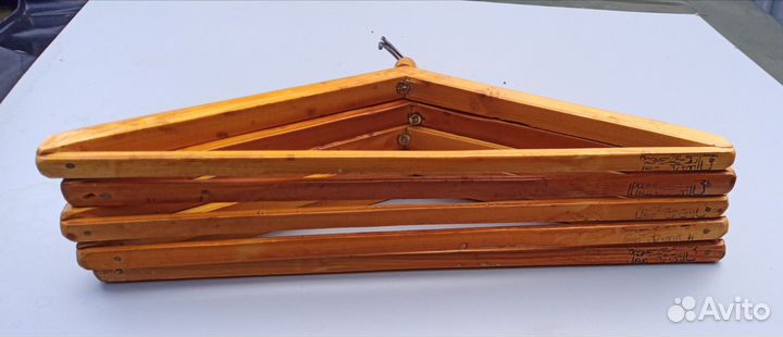 Вешалка плечики деревянная для одежды дерево СССР