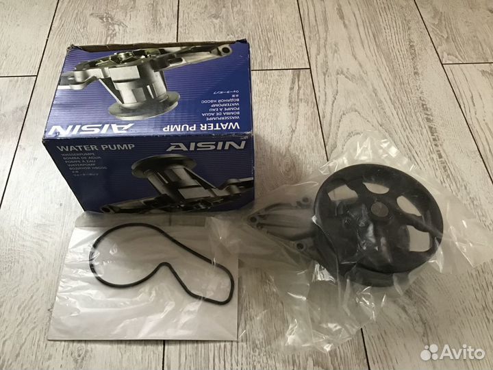 Водяной насос aisin WPH-054 honda accord 7