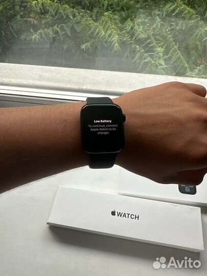 Apple Watch SE (2nd Gen), 44mm