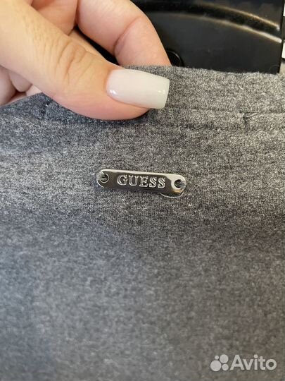 Джемпер женский Guess