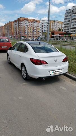 Opel Astra 1.4 AT, 2013, 115 200 км с пробегом, цена 920000 руб.