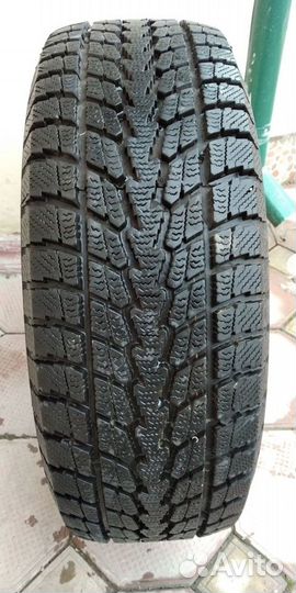 Toyo Winter Tranpath M2 235/65 R17