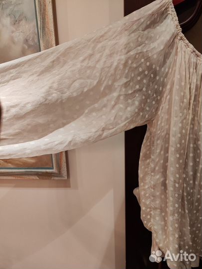 Блузка шелк италия в горошек на трикотажном подкла