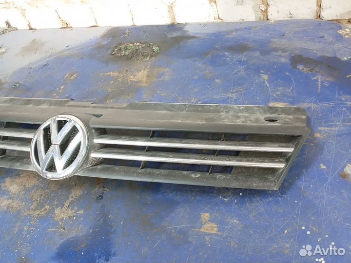 Решётка радиатора volkswagen polo