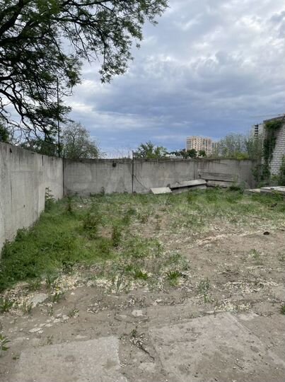 Здание, 400 м²