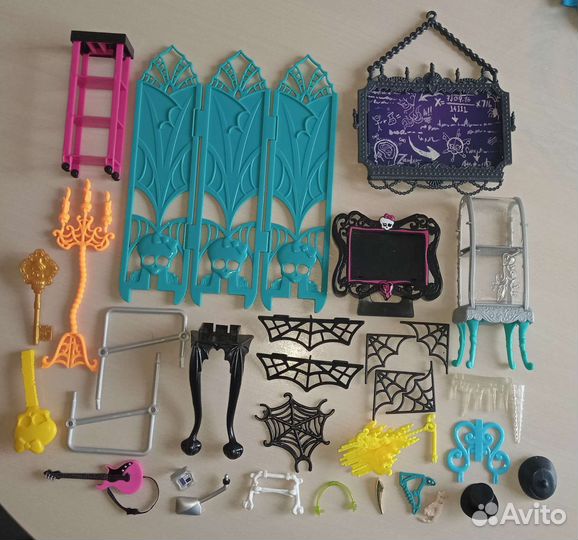 Аксессуары, мебель, одежда, запчасти монстер хай