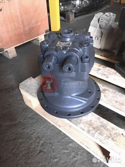 Гидромотор поворота JS220LR 20/925315