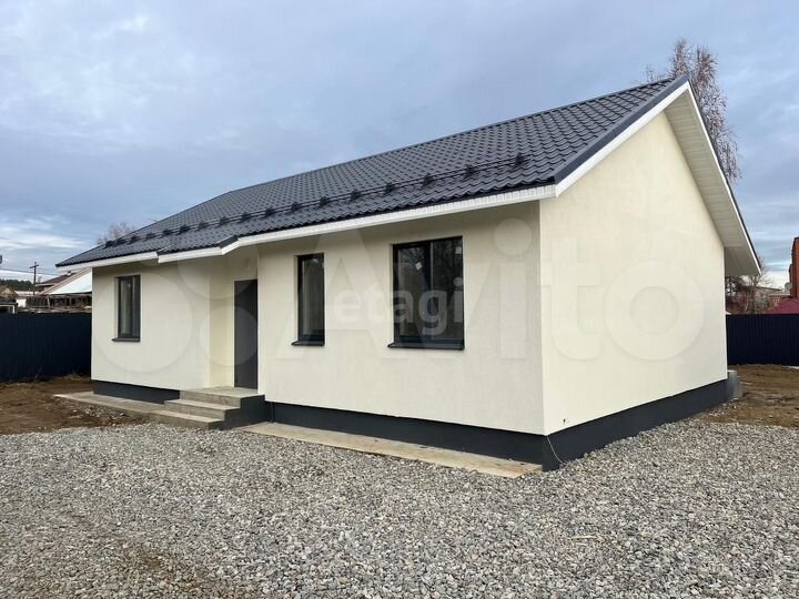 Дом 90 м² на участке 7 сот.