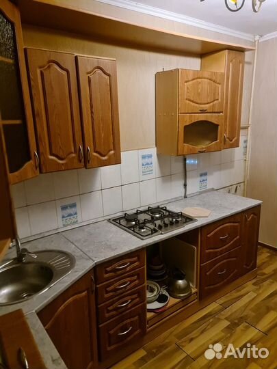Кухонный гарнитур угловой бу