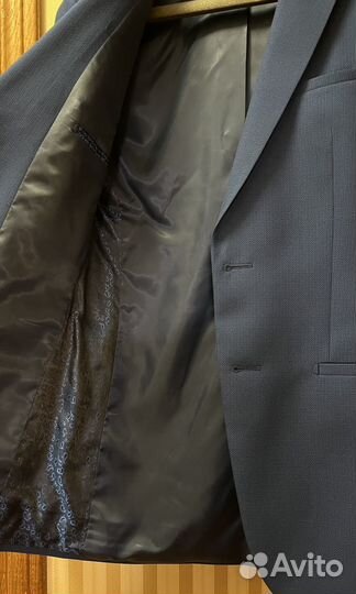 Мужской классический костюм синий