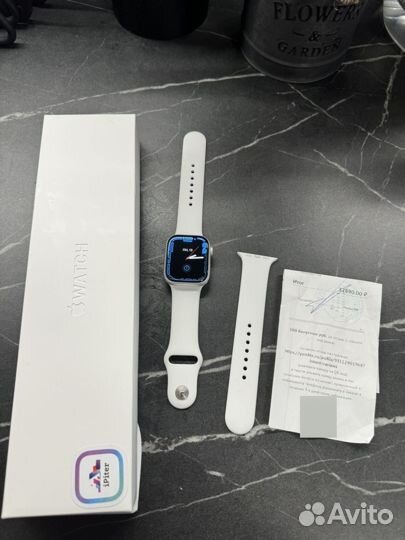 Apple Watch Series 8