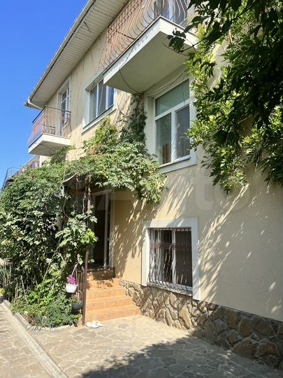 Комната 25 м², 2/3 эт.