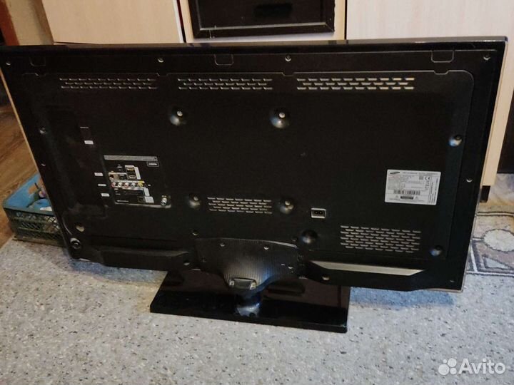 Телевизор ЖК