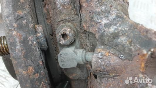 Ступица передняя правая opel antara (ENT13N901)