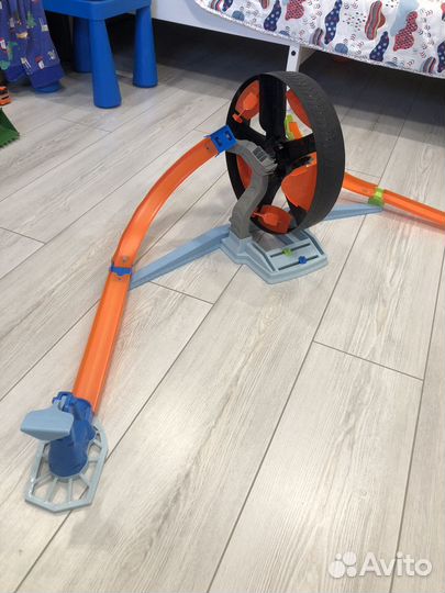 Трек Хот Вилс