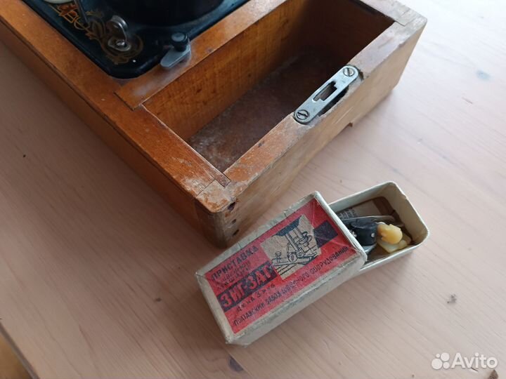 Швейная машинка подольская ручная