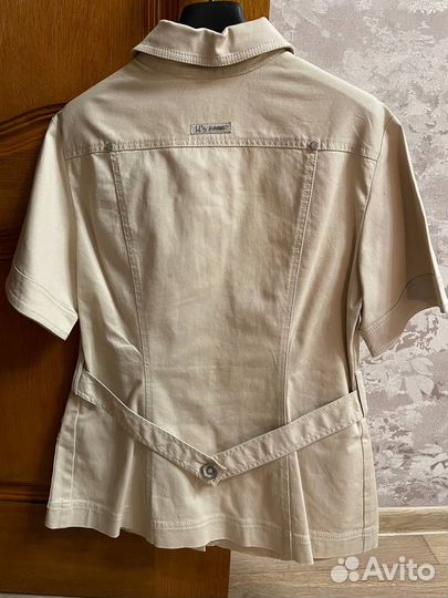 Костюм женский