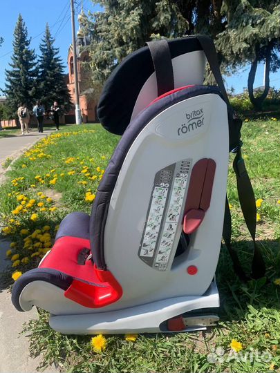 Автокресло britax romer