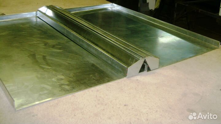 Кормушки и поддоны