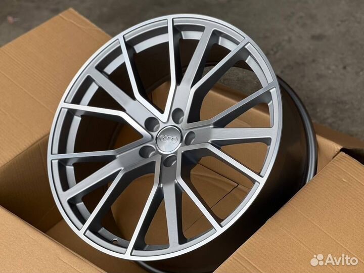 Комплект дисков R21 audi Q7 новые