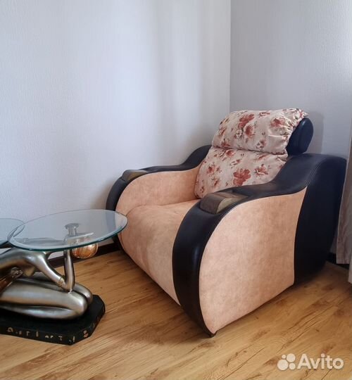 Сольное дизайнерское кресло