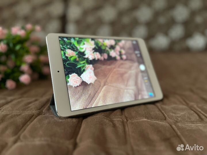 iPad mini версия 94 аккум / Состояние отличное