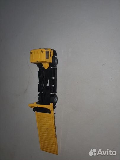 Модели автомобилей 1:32