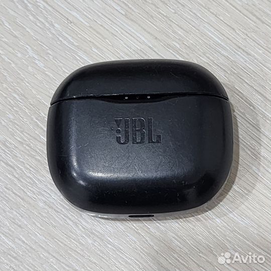 Кейс jbl tune 125tws