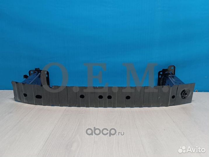 Усилитель бампера Ford Focus 2 2004-2011