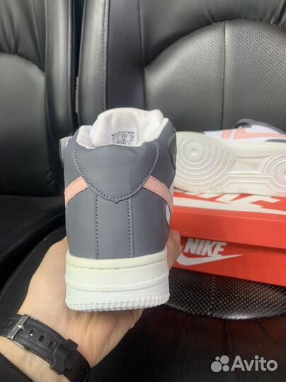 Кроссовки детские