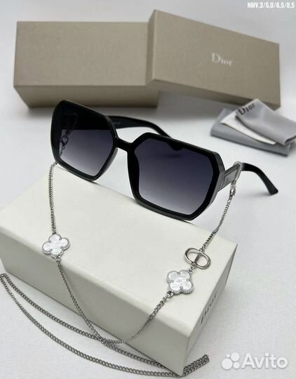 Солнцезащитные очки