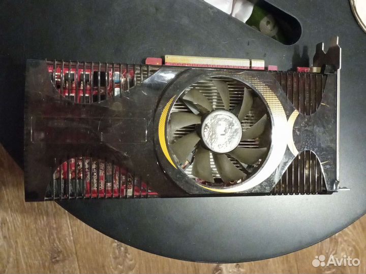 Видеокарта GTX 250 1 GB DDR3