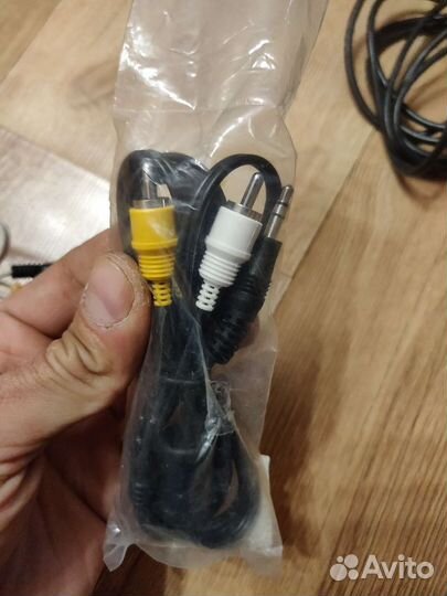 Тюльпаны провода разные