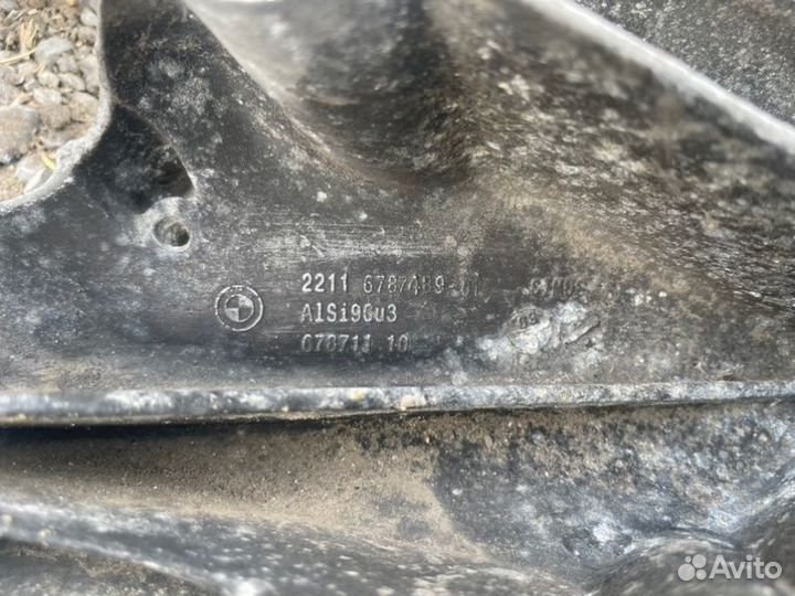 Кронштейн двигателя левый Bmw X6 E71 M57 3.5D 2009