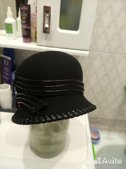 Шляпка фетровая женская